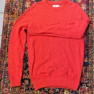 Like new Southern Tide Men’s salmon sweater